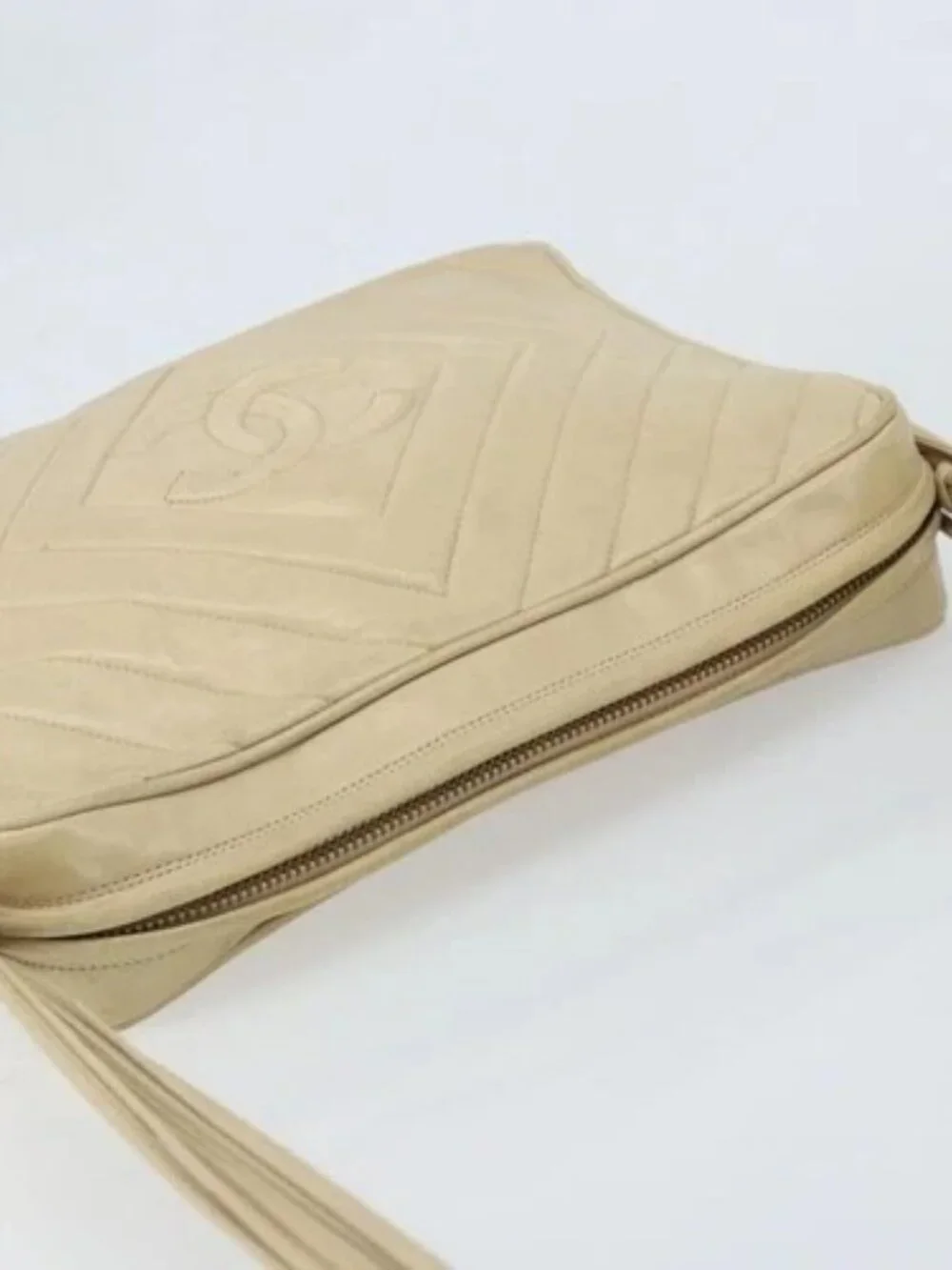 CHANEL Shoulder Bag Lamb Skin Beige Gold CC Auth BA11562A